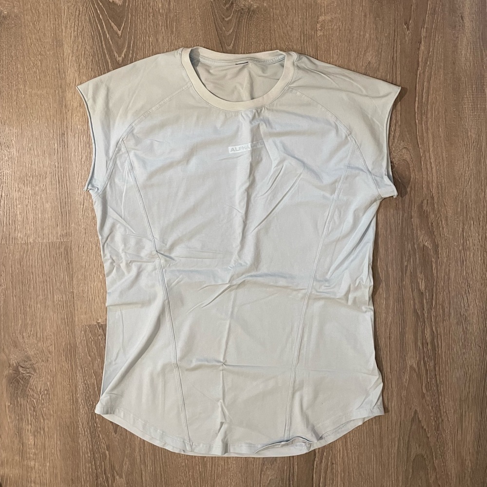 Alphalete should cap fitted shirt